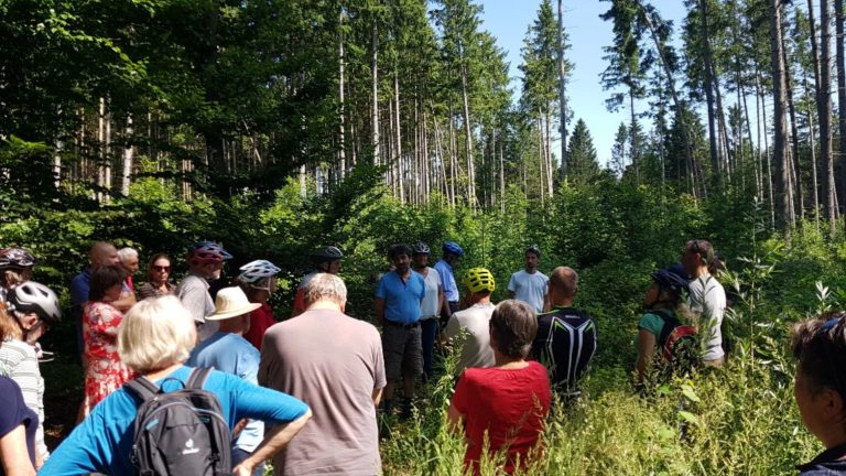 Bericht von der Radltour zu den Windkraftanlagen im Höhenkirchner Forst